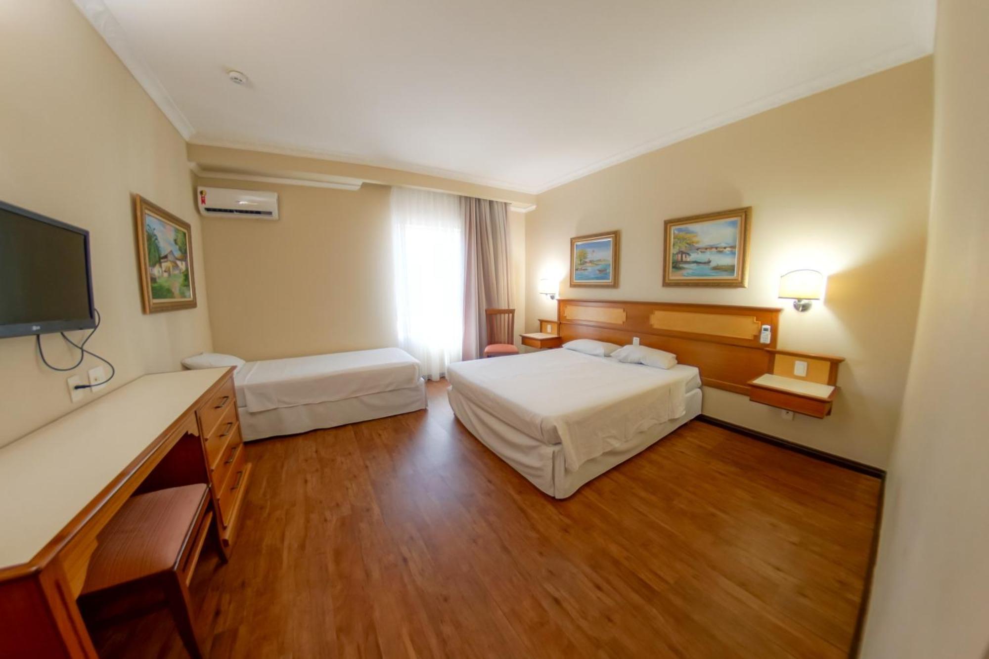 Hotel Euro Suite Campinas By Nacional Inn - Proximo Ao Cambui Bagian luar foto