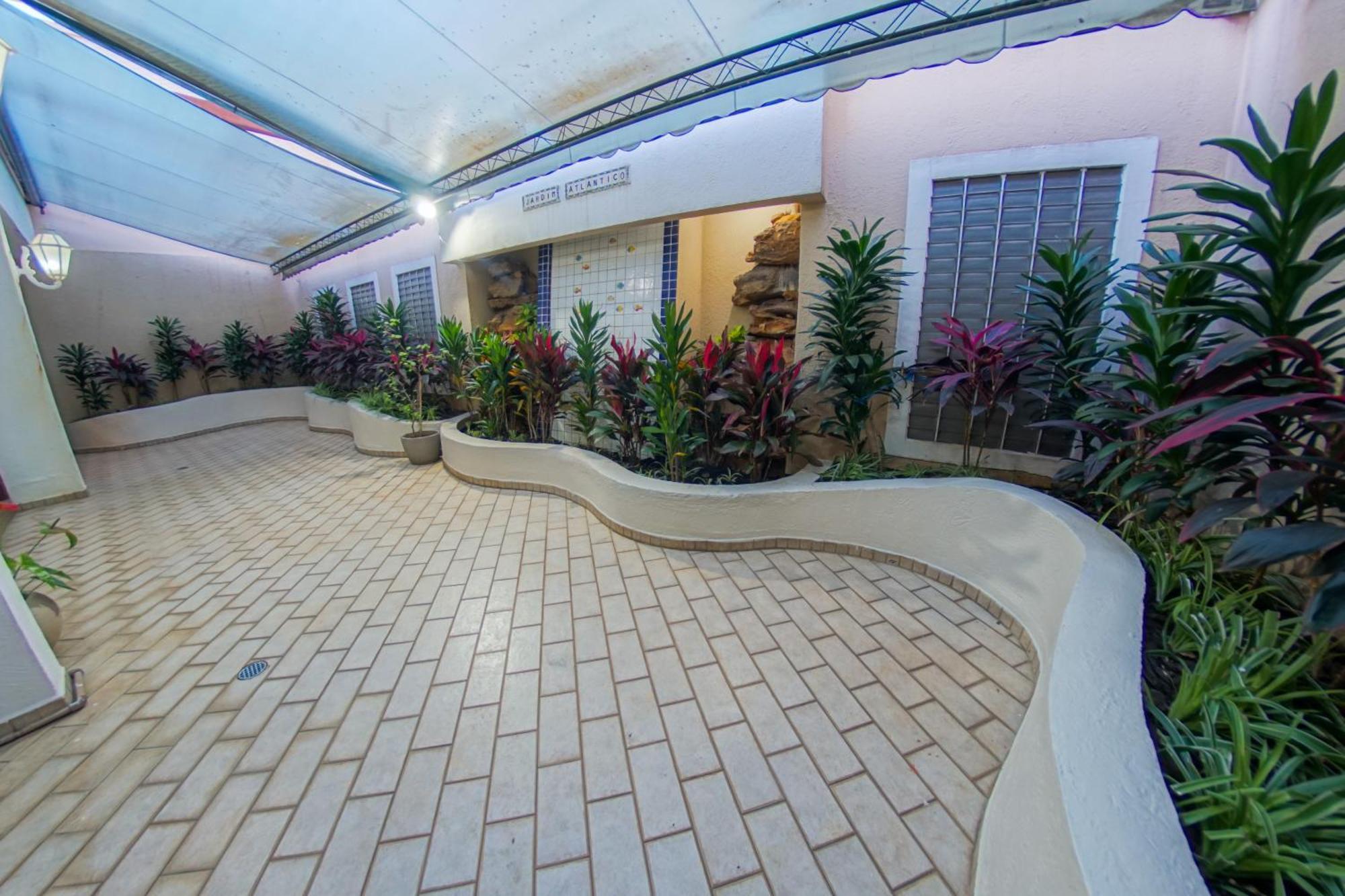 Hotel Euro Suite Campinas By Nacional Inn - Proximo Ao Cambui Bagian luar foto