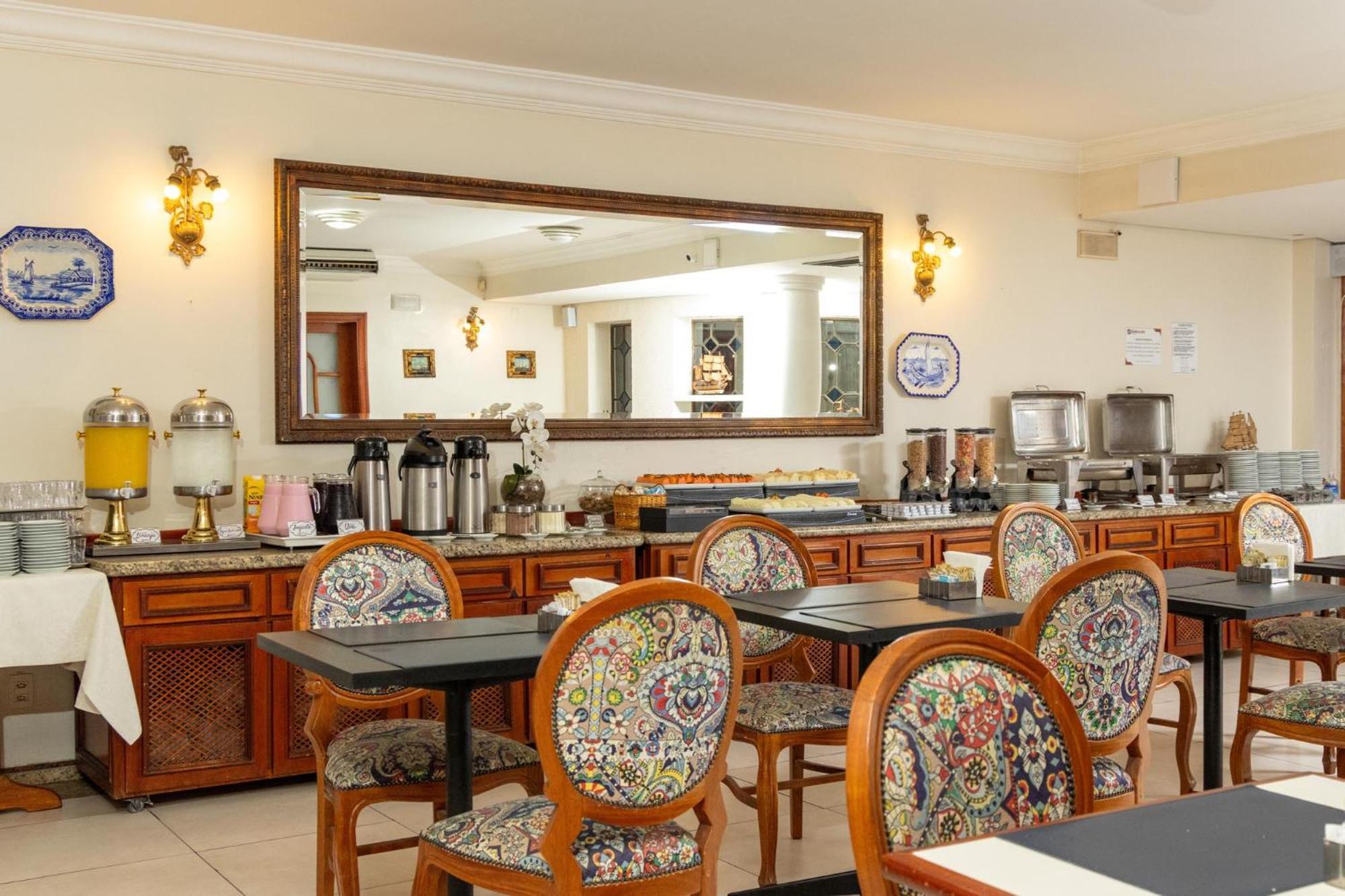 Hotel Euro Suite Campinas By Nacional Inn - Proximo Ao Cambui Bagian luar foto